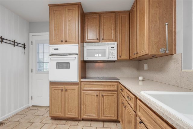 1917 Sharon Road, Tallahassee, FL 32303