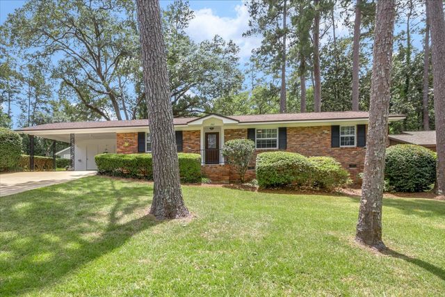 1917 Sharon Road, Tallahassee, FL 32303