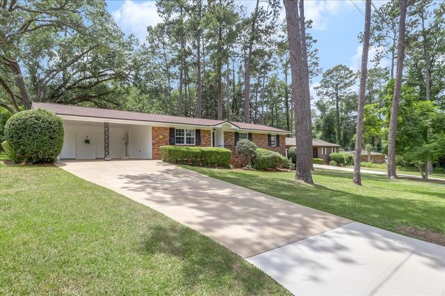 1917 Sharon Road, Tallahassee, FL 32303