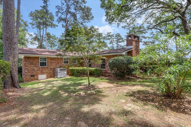 1917 Sharon Road, Tallahassee, FL 32303