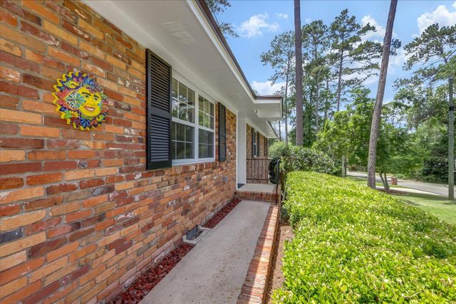 1917 Sharon Road, Tallahassee, FL 32303