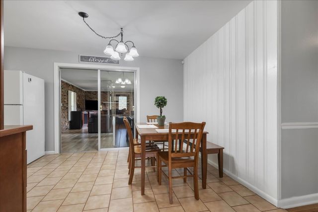 1917 Sharon Road, Tallahassee, FL 32303