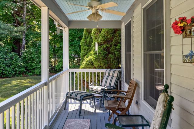 442 Flint St, Barnstable, MA 02648