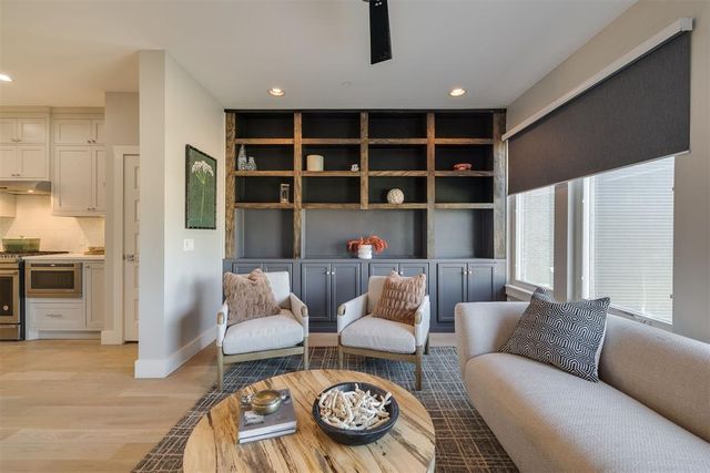 1138 NW 13th Street B, Oklahoma City, OK 73106