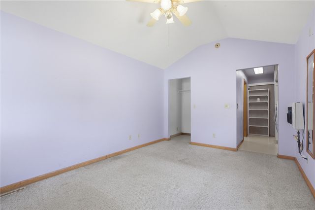 130 29th Avenue SW, Cedar Rapids, IA 52404