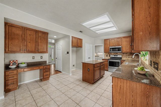 3318 Clearfield Drive, Grapevine, TX 76051