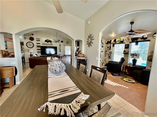 5628 S Desert Lakes Drive, Fort Mohave, AZ 86426