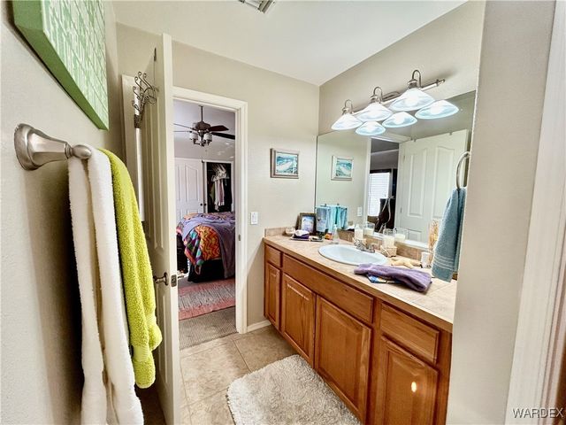 5628 S Desert Lakes Drive, Fort Mohave, AZ 86426