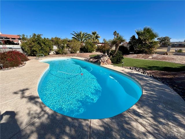 5628 S Desert Lakes Drive, Fort Mohave, AZ 86426