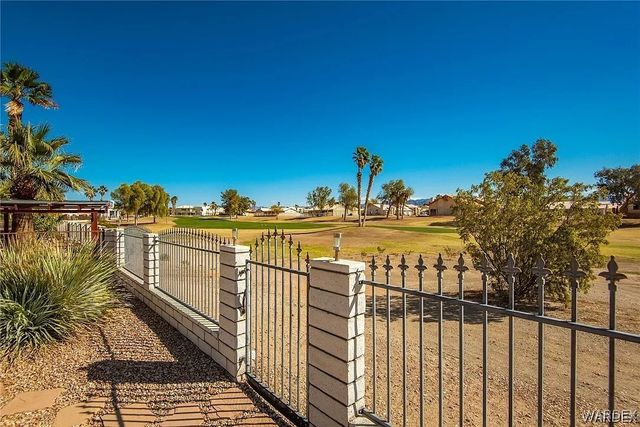 5628 S Desert Lakes Drive, Fort Mohave, AZ 86426
