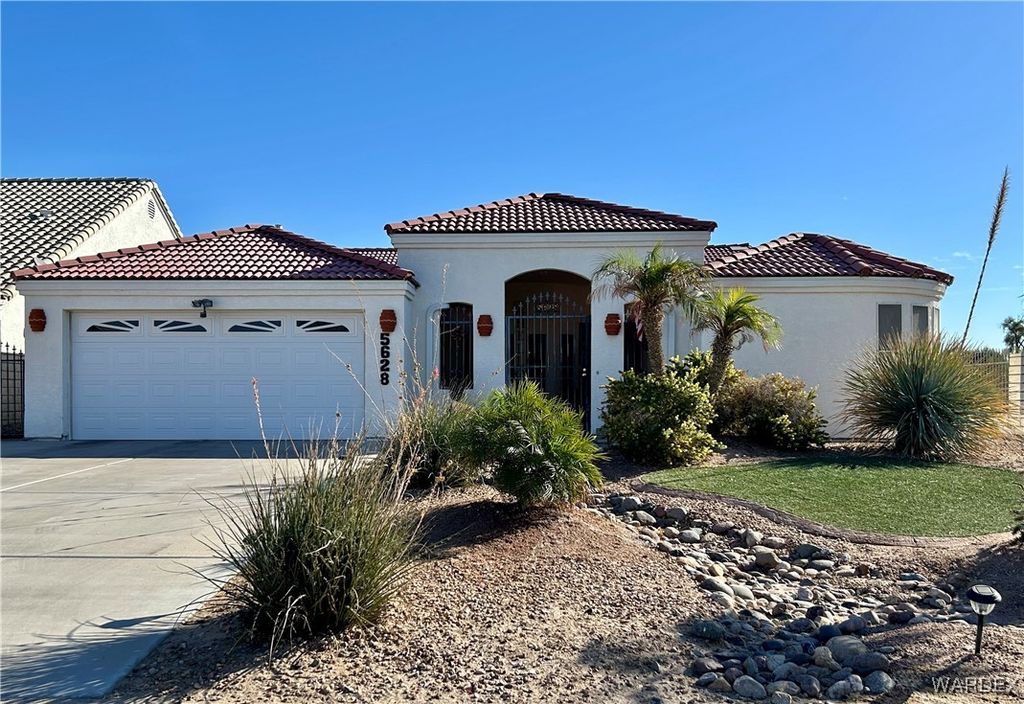 5628 S Desert Lakes Drive, Fort Mohave, AZ 86426