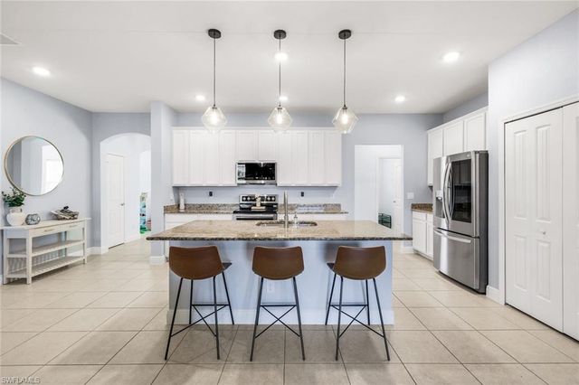 3405 NW 18th ST, Cape Coral, FL 33993