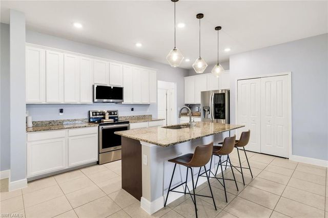 3405 NW 18th ST, Cape Coral, FL 33993