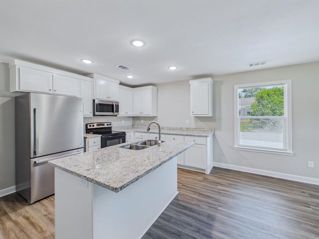 2221.5 E Washington, North Little Rock, AR 72214