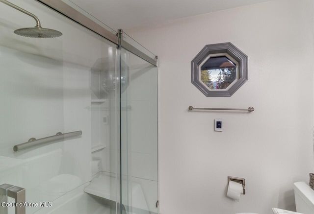 493 Rim Dr, Moyie Springs, ID 83845