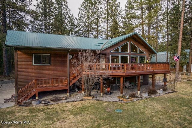 493 Rim Dr, Moyie Springs, ID 83845