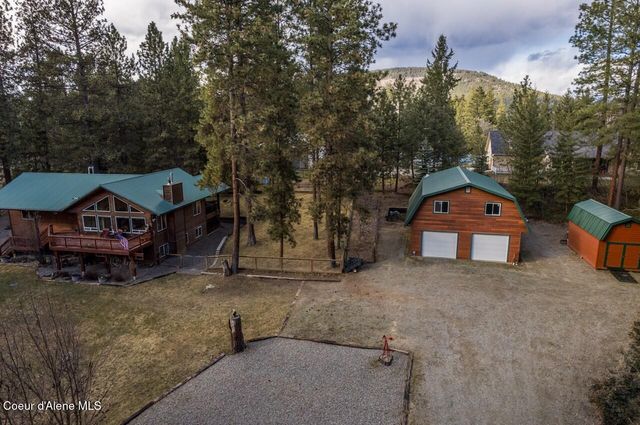493 Rim Dr, Moyie Springs, ID 83845