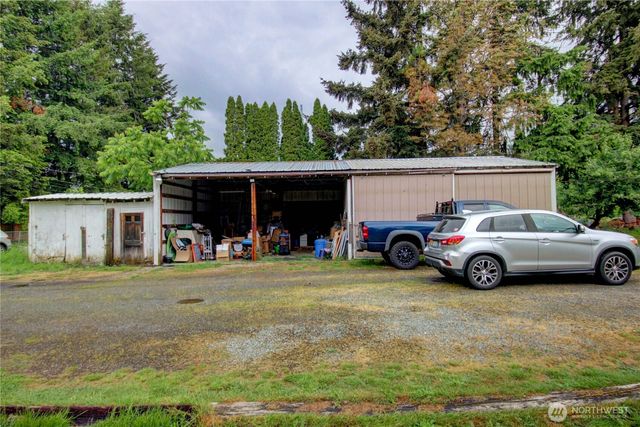 7185 Old Hwy 99 N Road, Burlington, WA 98233