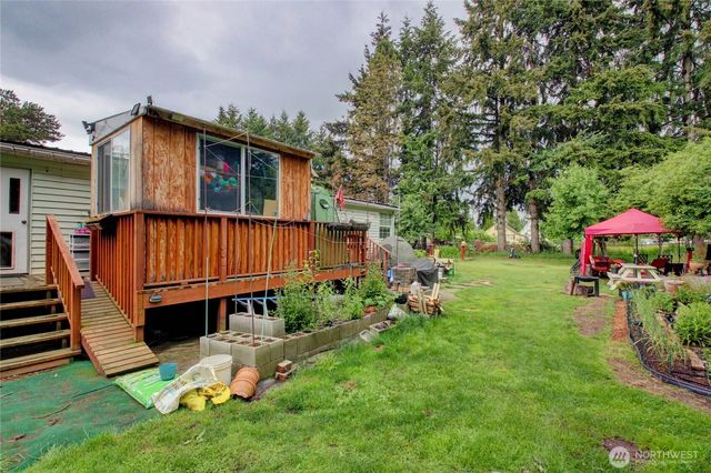 7185 Old Hwy 99 N Road, Burlington, WA 98233