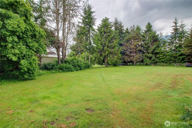 7185 Old Hwy 99 N Road, Burlington, WA 98233