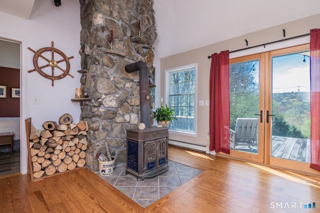 25 Spruce Drive, Litchfield, CT 06759