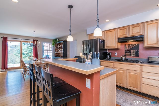 25 Spruce Drive, Litchfield, CT 06759