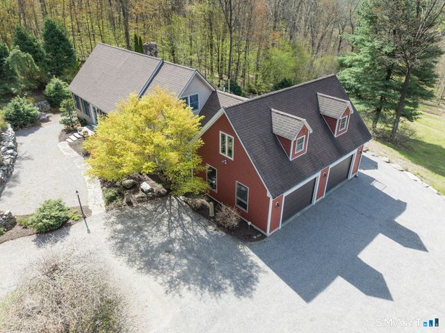 25 Spruce Drive, Litchfield, CT 06759