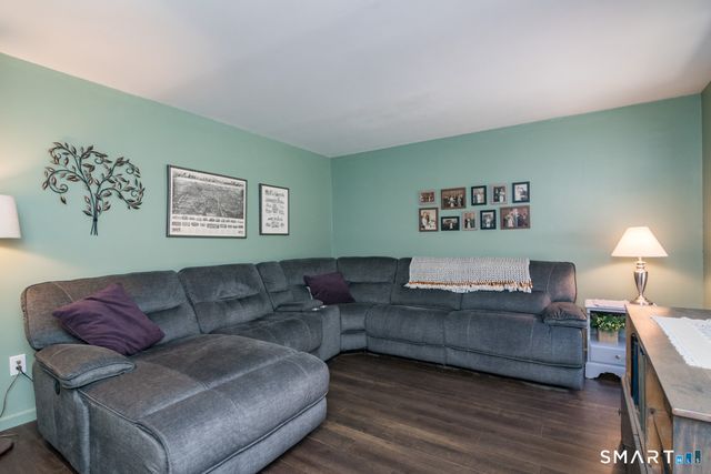 25 Spruce Drive, Litchfield, CT 06759