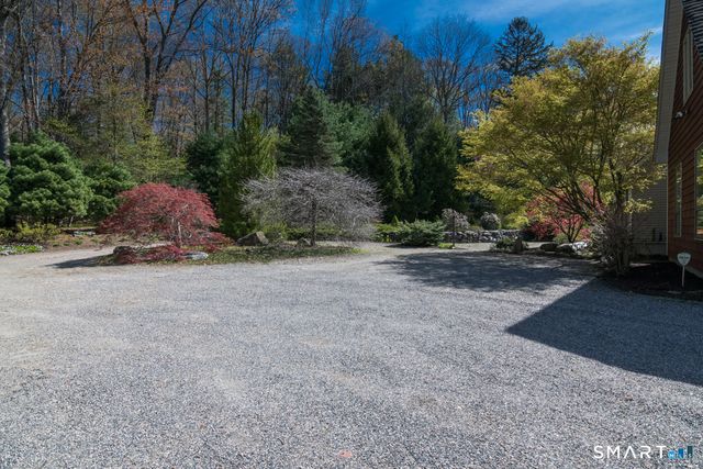 25 Spruce Drive, Litchfield, CT 06759