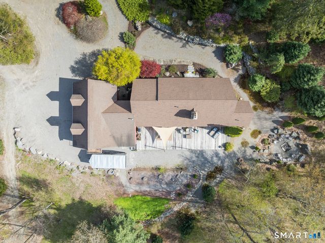 25 Spruce Drive, Litchfield, CT 06759