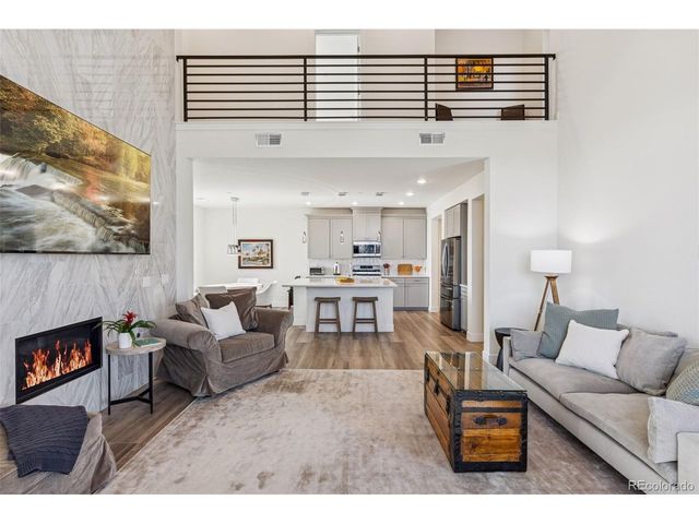 8848 S Kipling Way 205, Littleton, CO 80127