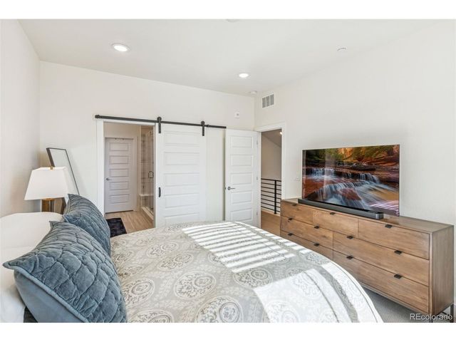 8848 S Kipling Way 205, Littleton, CO 80127