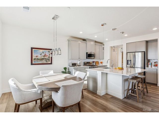 8848 S Kipling Way 205, Littleton, CO 80127