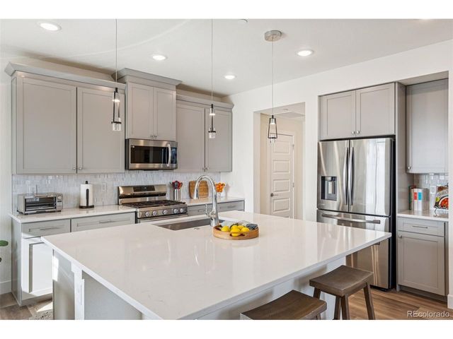 8848 S Kipling Way 205, Littleton, CO 80127