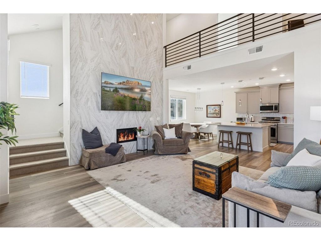 8848 S Kipling Way 205, Littleton, CO 80127