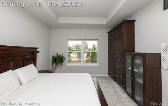 981 Cottage, Troy, MI 48085