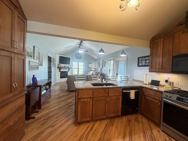 735 Cowarts Creek Road, Ashford, AL 36312