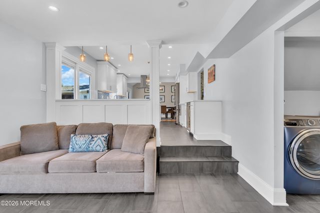 2 Kilrush Court, Toms River, NJ 08753