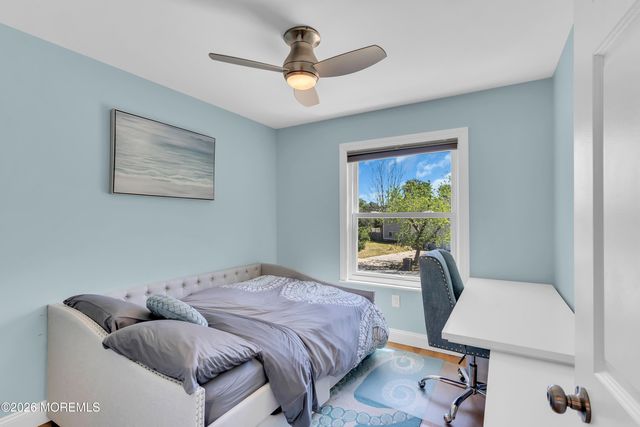 2 Kilrush Court, Toms River, NJ 08753