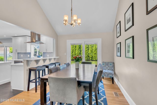 2 Kilrush Court, Toms River, NJ 08753