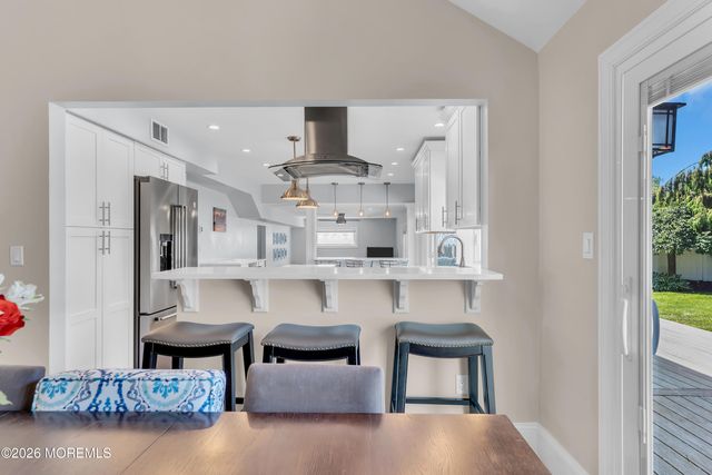 2 Kilrush Court, Toms River, NJ 08753