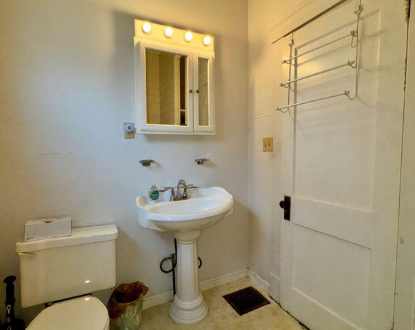 1118 W 33rd Street, Covington, KY 41015