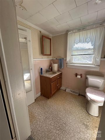 1229 Wiscassett Street, Albemarle, NC 28001