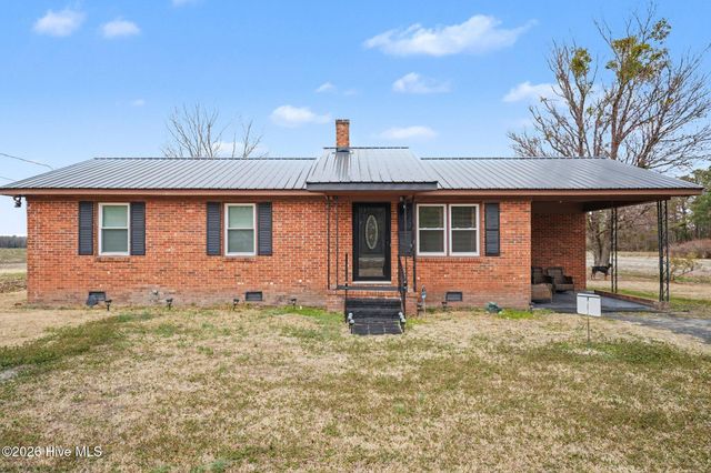 170 Flowers Road, Mount Olive, NC 28365