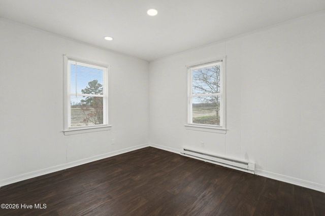 170 Flowers Road, Mount Olive, NC 28365