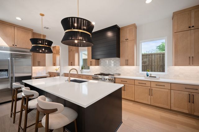 9661 Lynbrook Drive, Dallas, TX 75238