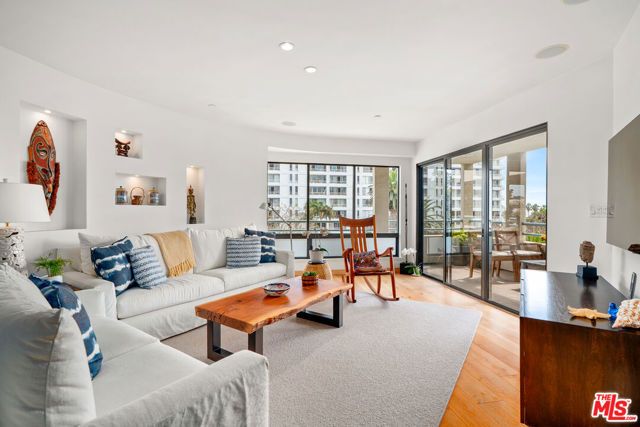 140 Ocean Park Boulevard 425, Santa Monica, CA 90405