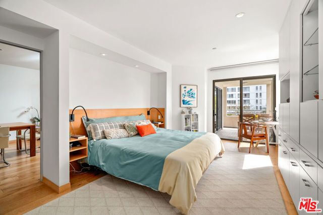 140 Ocean Park Boulevard 425, Santa Monica, CA 90405
