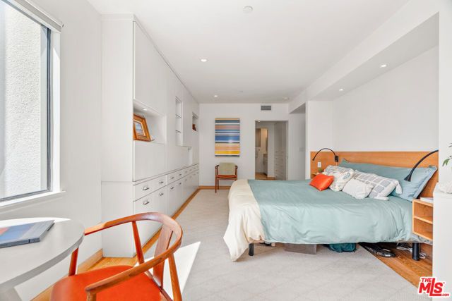 140 Ocean Park Boulevard 425, Santa Monica, CA 90405