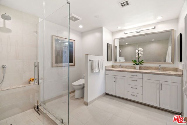 140 Ocean Park Boulevard 425, Santa Monica, CA 90405